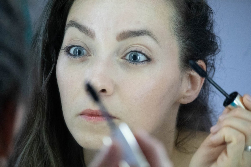 An Educational Journey into Makeup Vanity Designs - Vektaya