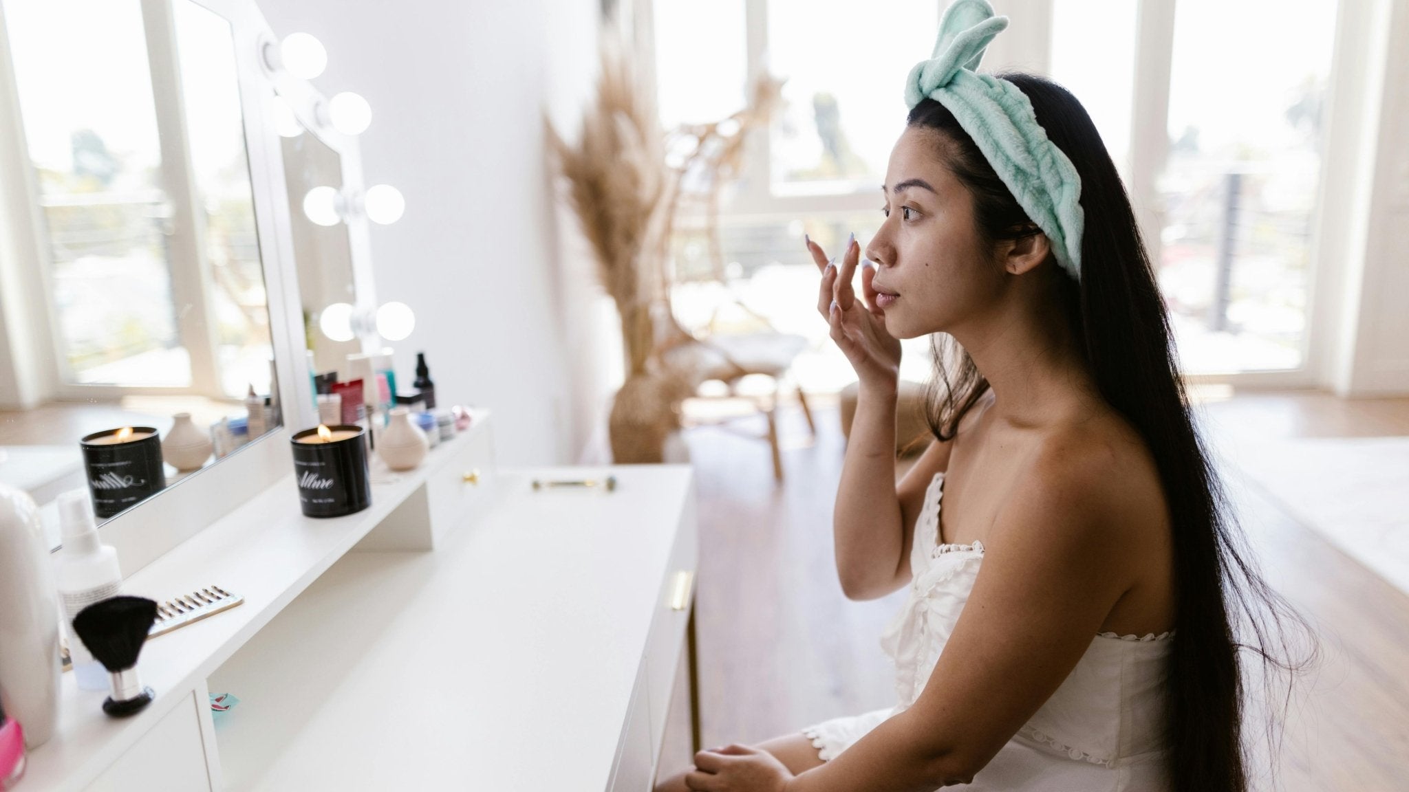 Best Vanity Desks with LED Mirrors: Top 5 Picks 2026 - Vektaya