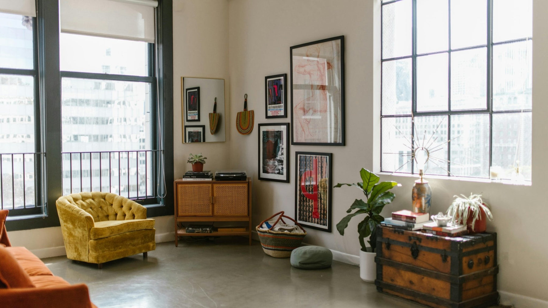 How to Choose Bedroom Furniture for Apartments vs Houses - Vektaya