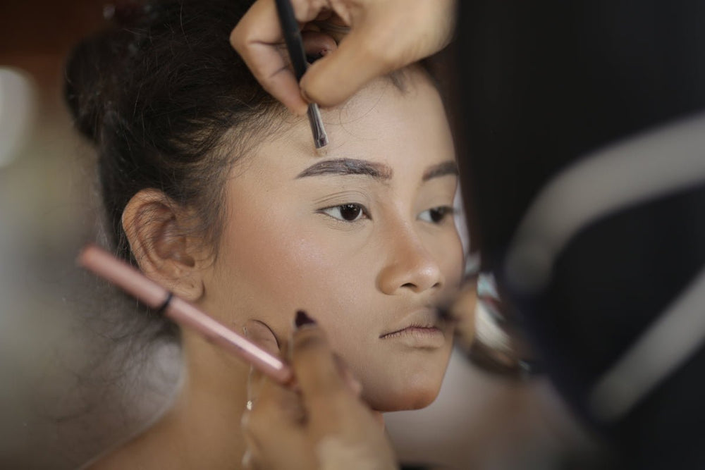 Trends in Makeup Vanity Designs You Don't Want to Miss - Vektaya